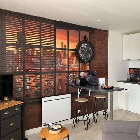 Pont-lʼAbbé Le Petit Loft - Studio - Wifi - Coeur De Ville - Parking מראה חיצוני תמונה